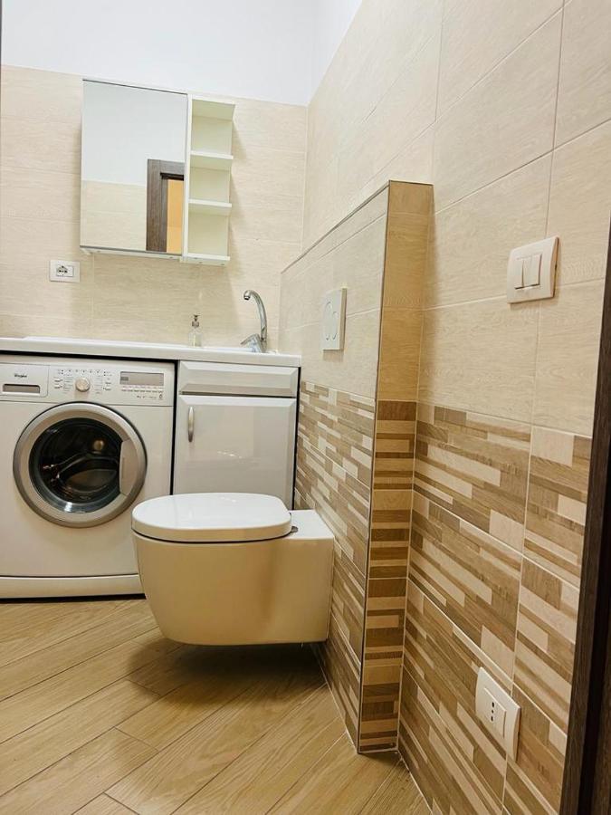 Comecasa Modern Apartment In Historical Centre Asti Exteriér fotografie