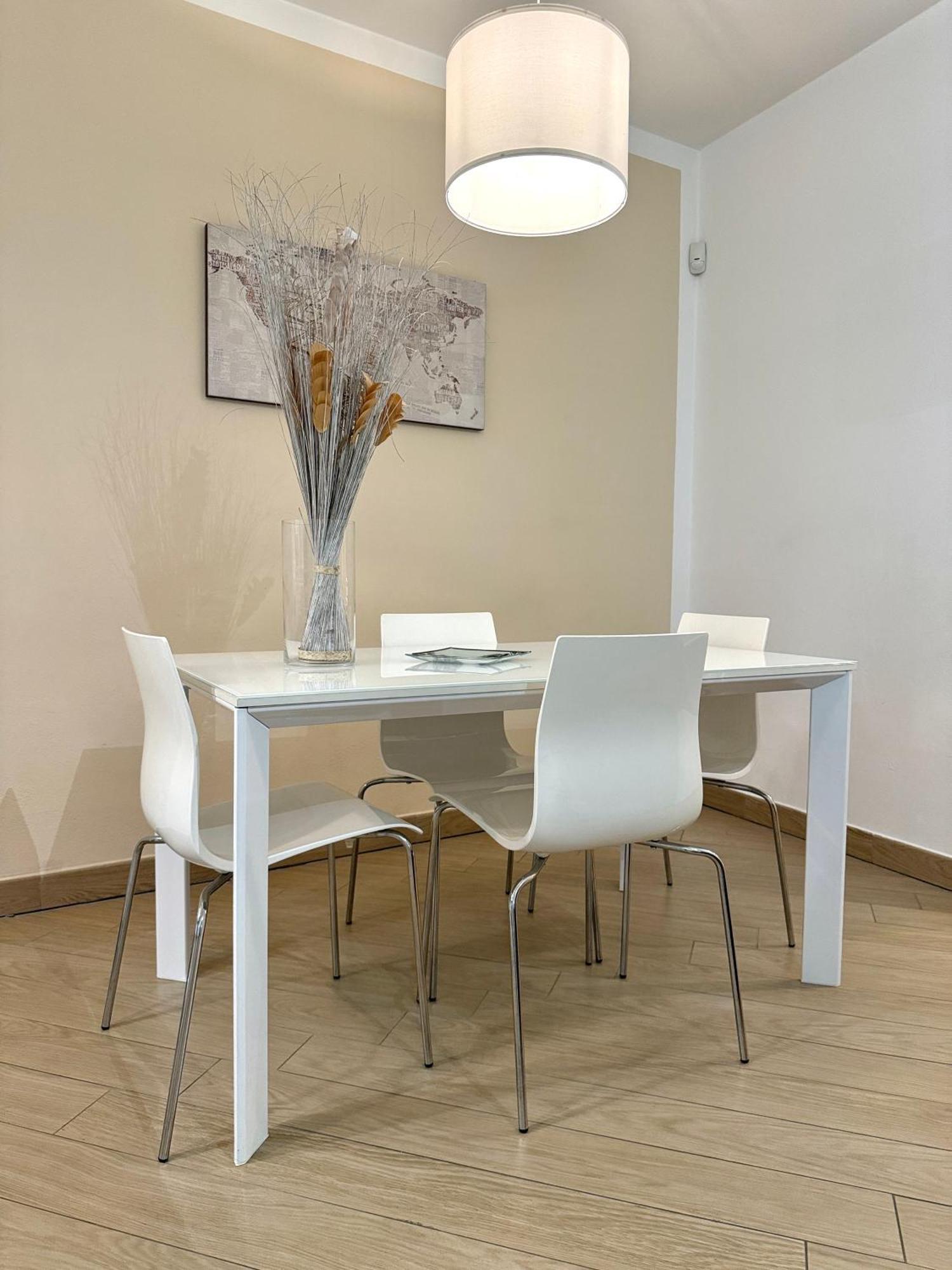 Comecasa Modern Apartment In Historical Centre Asti Exteriér fotografie